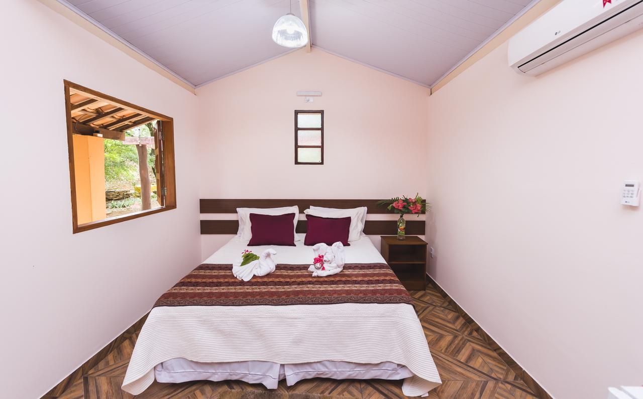 Ct Vila Raiza Goulao Pirenopolis Exterior photo